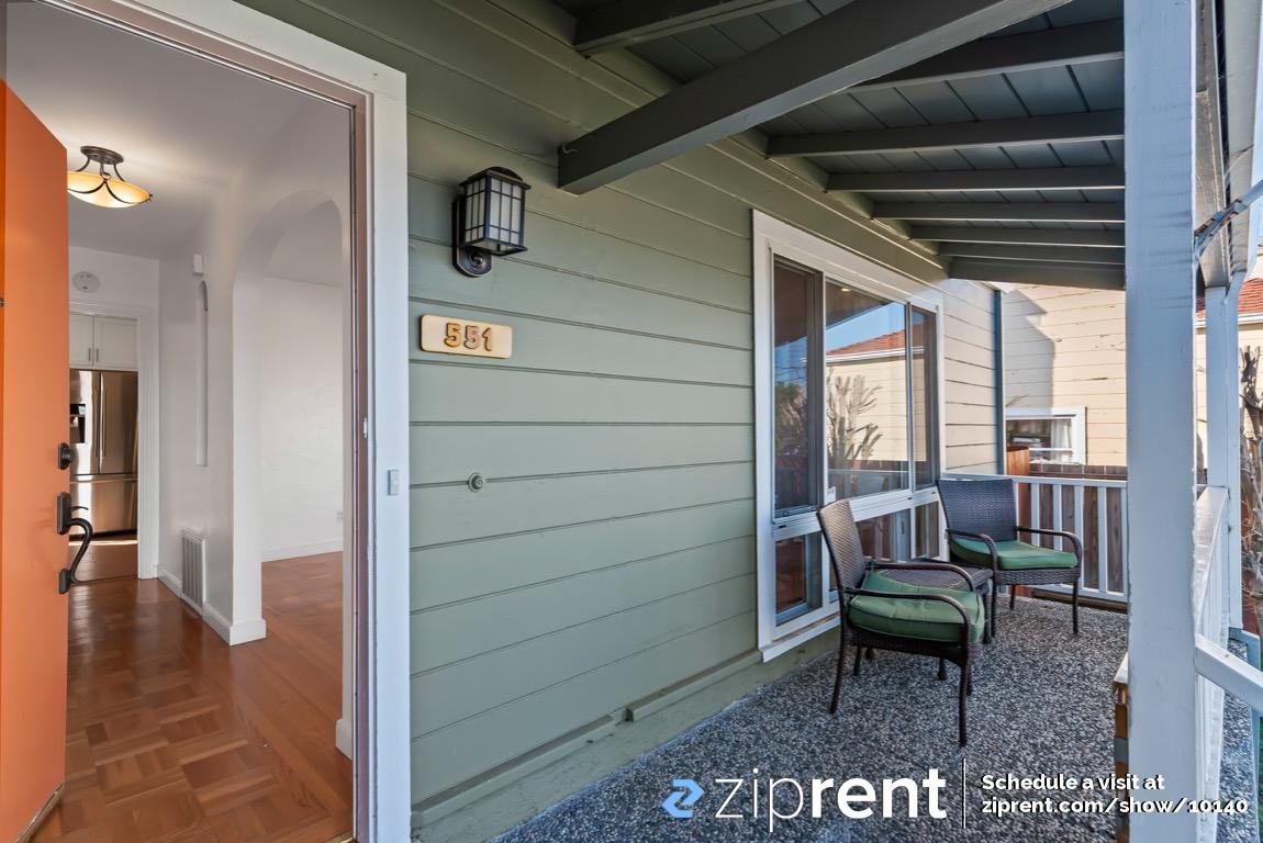 551 Elm Ave - Photo 2 of 24