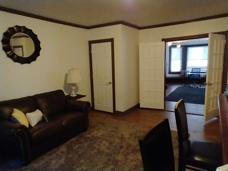 1607 State Ave - Photo 2 of 23