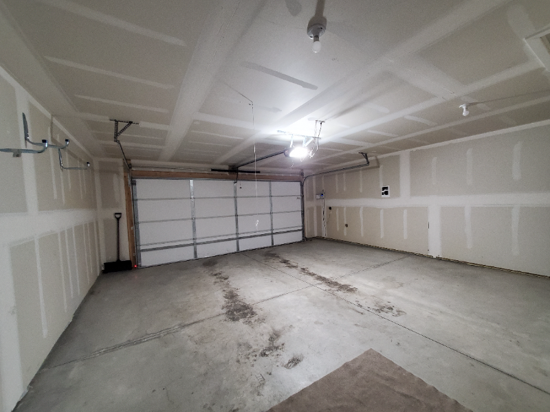 372 Bozeman Trl - Photo 2 of 22