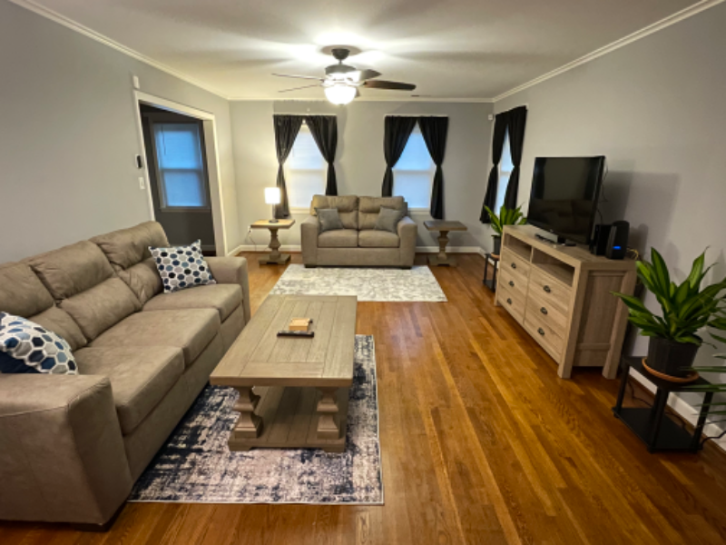 219 Lakewood Dr #3 - Photo 3 of 11