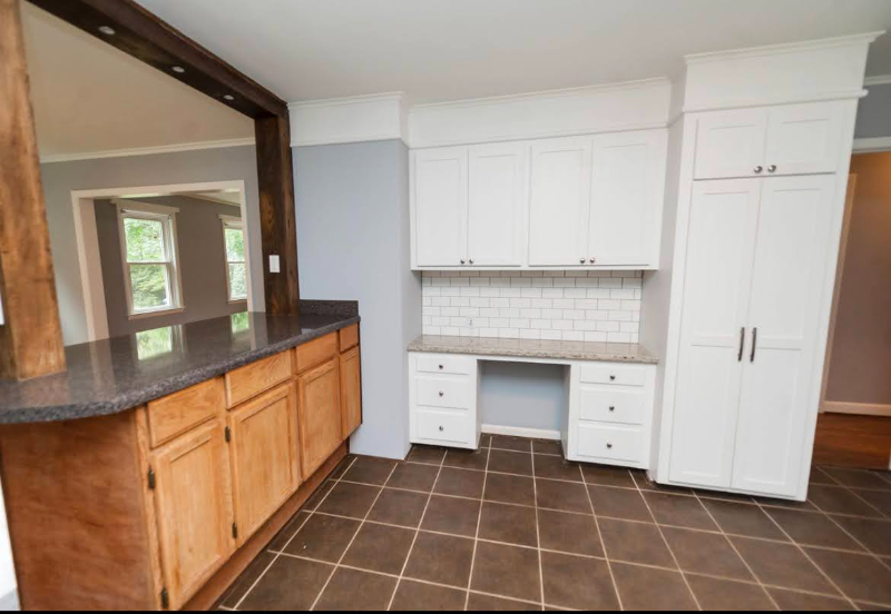 219 Lakewood Dr #3 - Photo 6 of 11