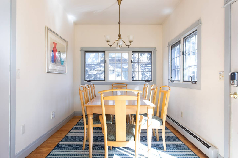 2542 Pine St - Photo 7 of 15