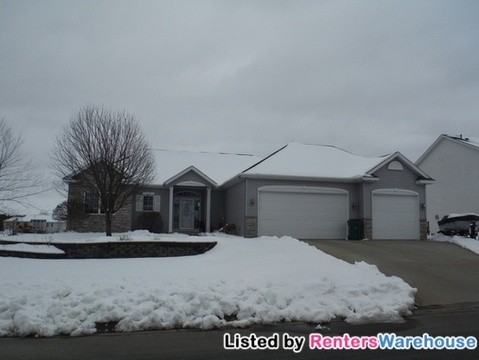 1116 Singing Hills Dr - Photo 3 of 15