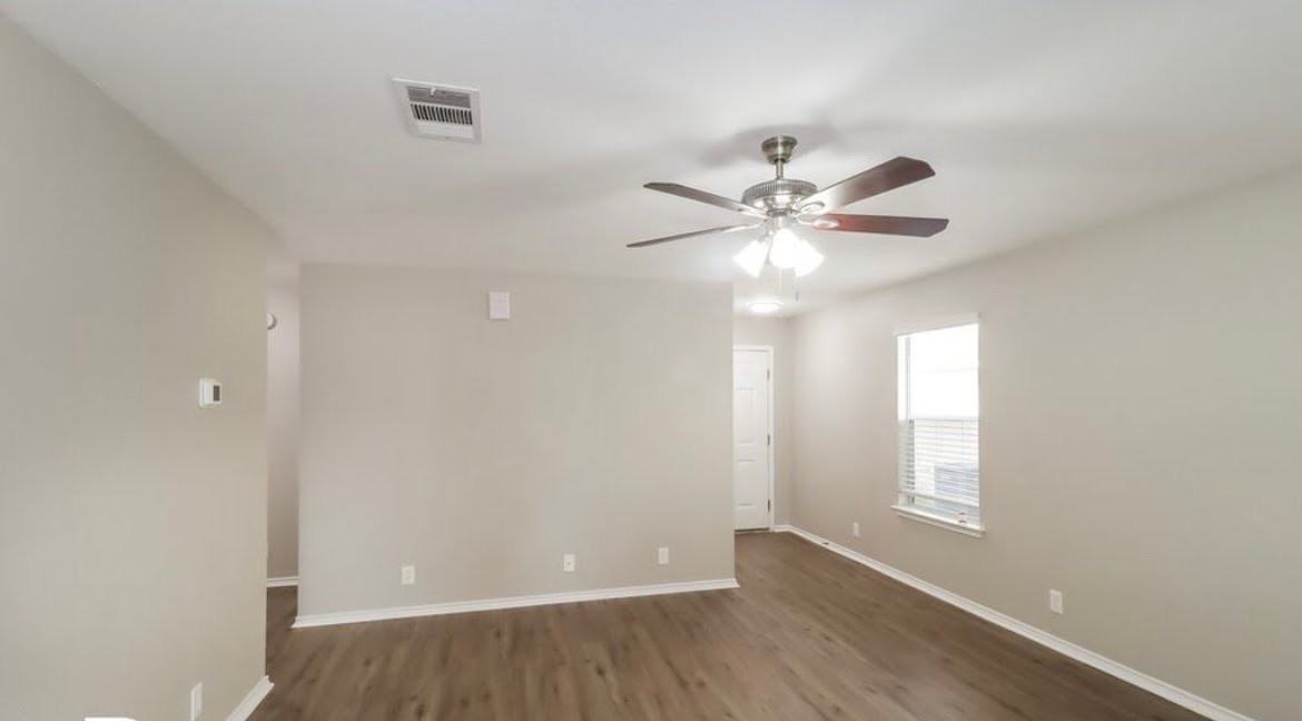 12322 Jamie Drive - Photo 2 of 10