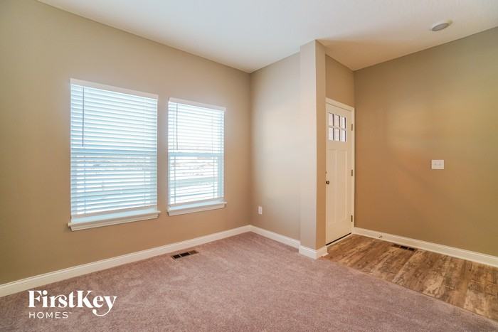 1910 Ream Dr - Photo 2 of 15