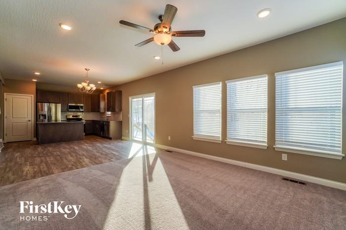 1910 Ream Dr - Photo 3 of 15
