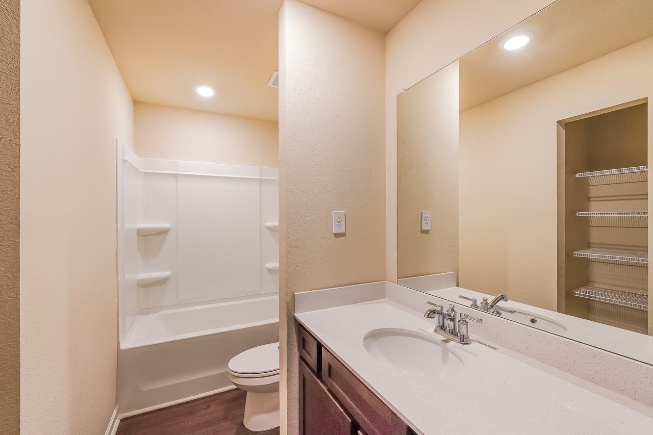6340 Rainbow Row - Photo 6 of 11