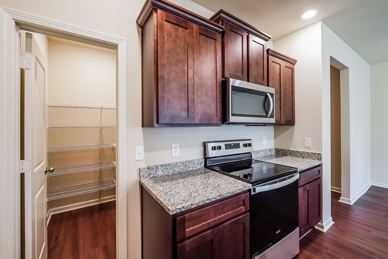 6365 Rainbow Row - Photo 2 of 15