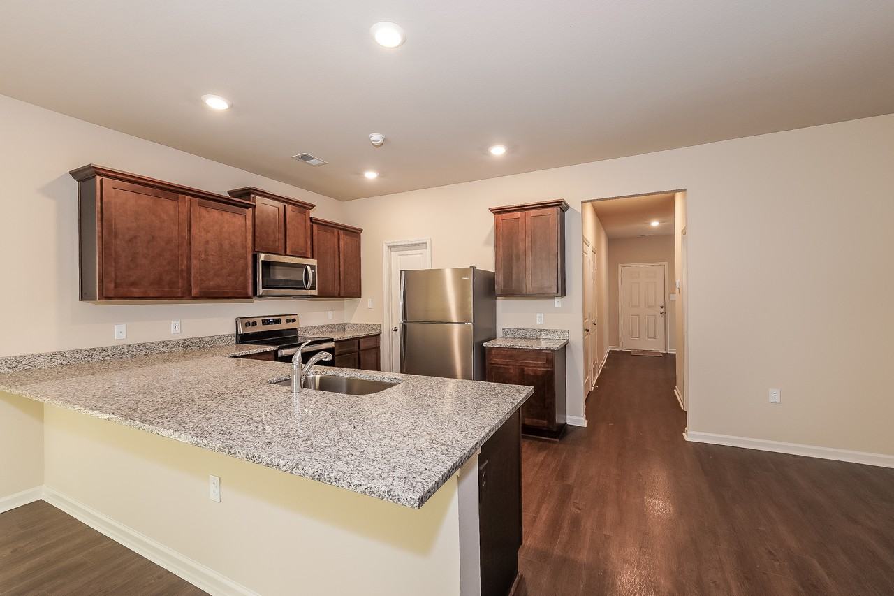 6459 Rainbow Row - Photo 4 of 14