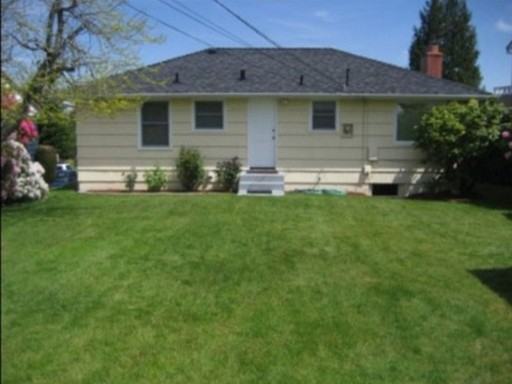 4027 52nd Ave SW - Photo 2 of 6