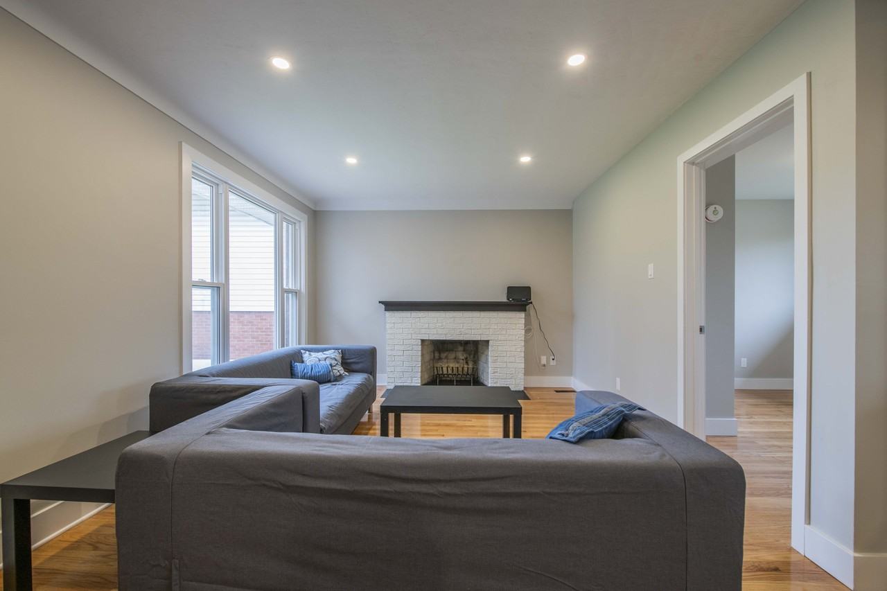 1264 Sherman Drive #A - Photo 2 of 11