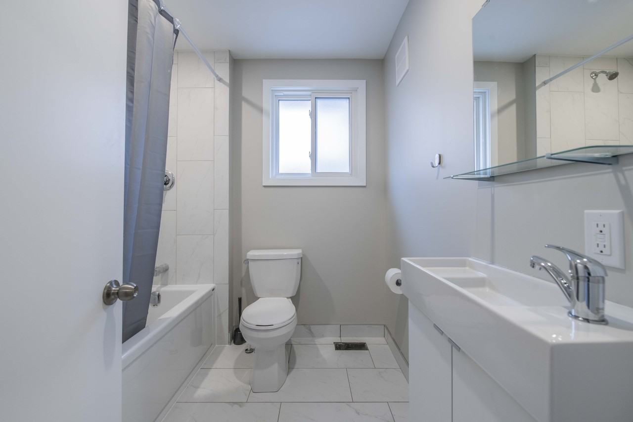 1264 Sherman Drive #A - Photo 5 of 11