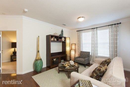 4871  Woodlands Area - Photo 2 of 8