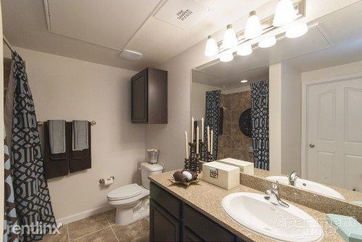 4871  Woodlands Area - Photo 3 of 8