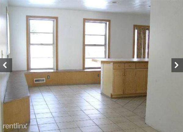 559 Maplewood Ave - Photo 2 of 10