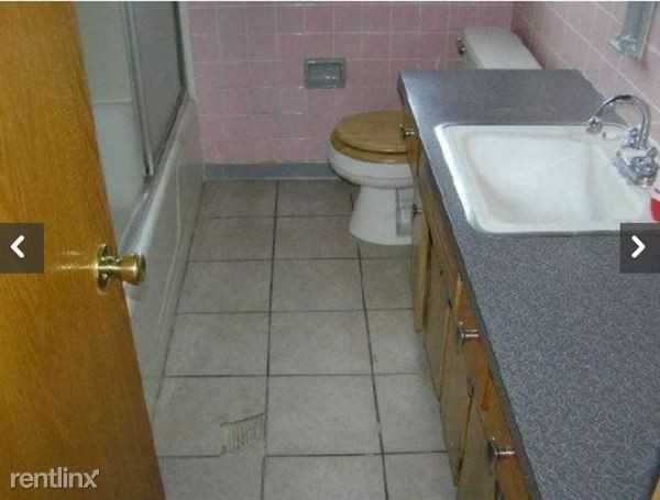 559 Maplewood Ave - Photo 3 of 10