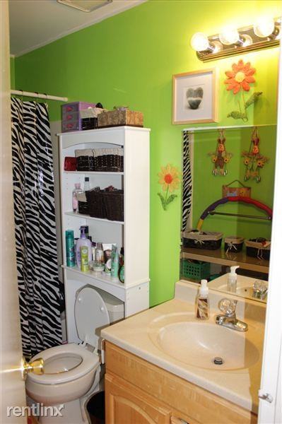 Harbour Club - Photo 2 of 12