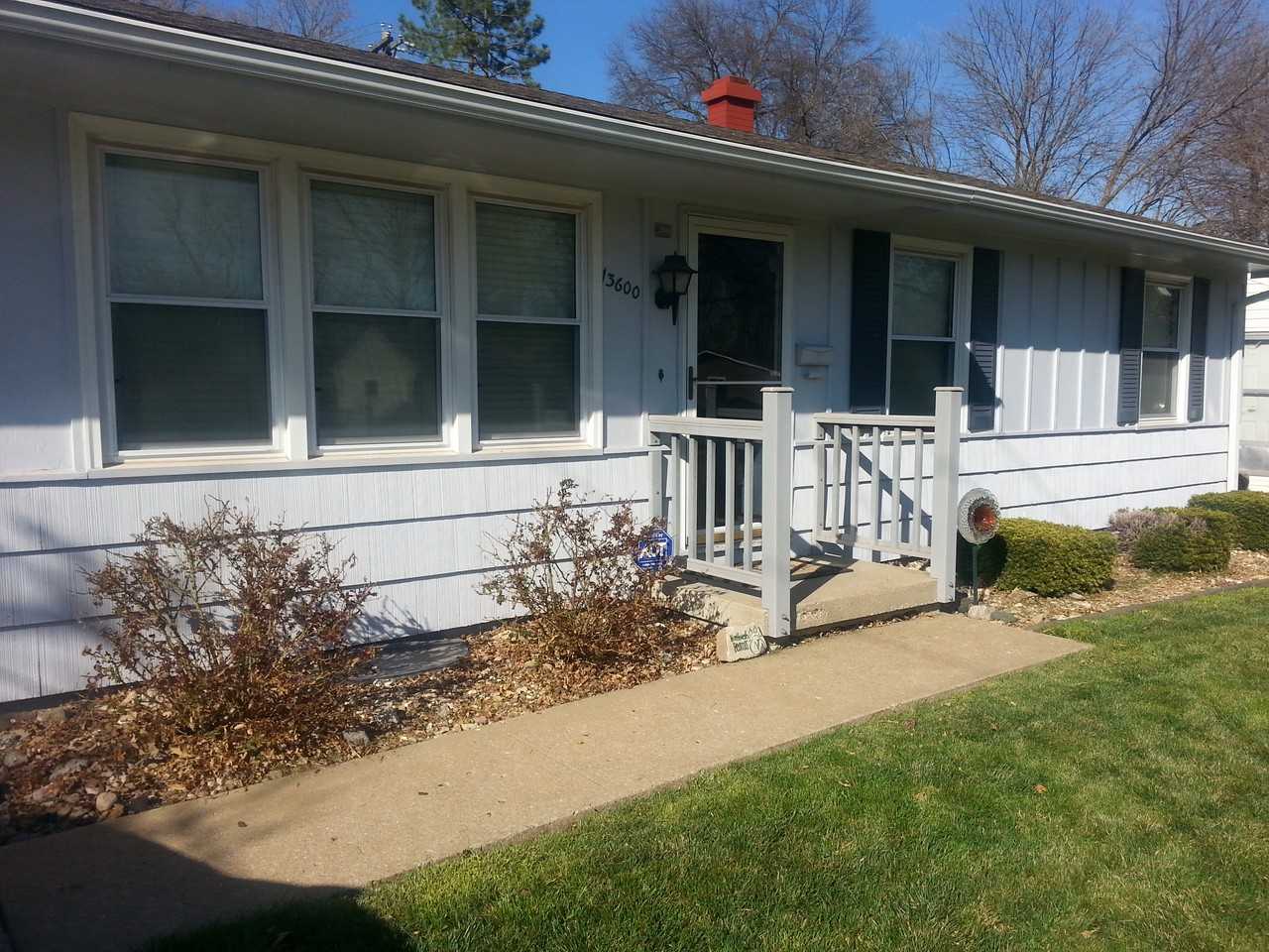 13600 East 41st St S - Photo 2 of 32