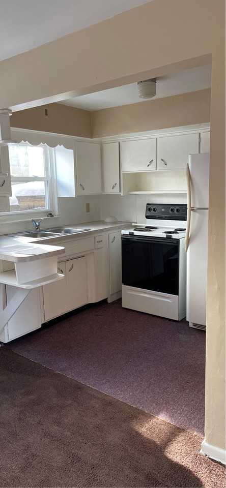 329 Washington Ave #1 - Photo 3 of 7