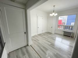 featured image of 45 Pitt St #3A