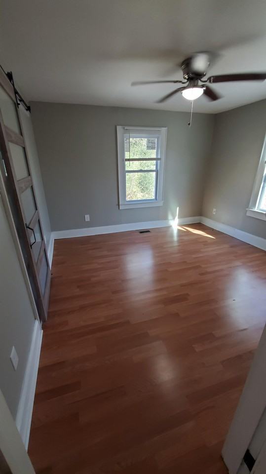 218 W Lee Ave #1 - Photo 6 of 29