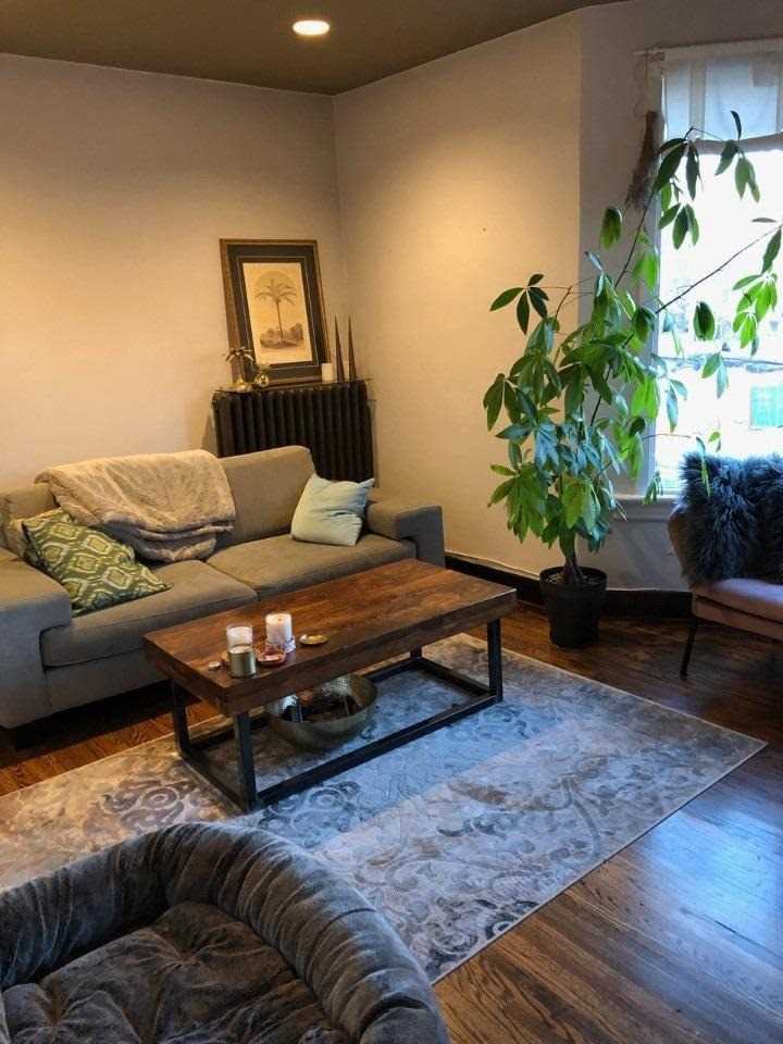 274 Avenue Road #2 - Photo 2 of 11