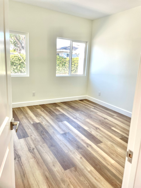 1436 Kenneth Dr - Photo 5 of 8