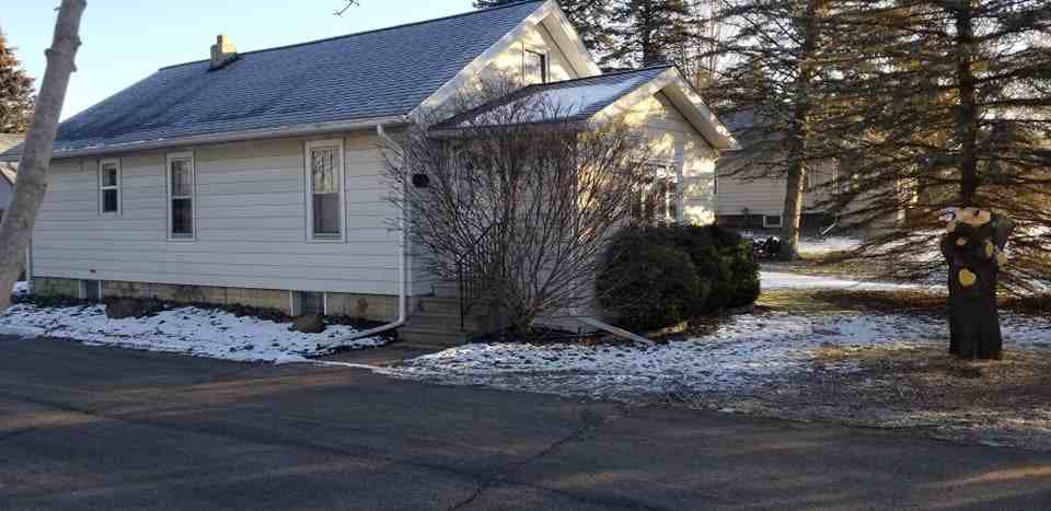7273 Davison Rd - Photo 2 of 13