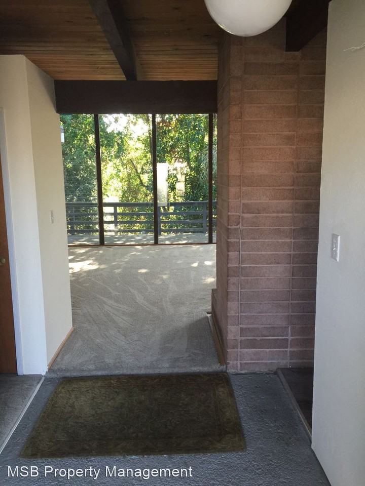 2803 Sunnybank Ln - Photo 2 of 22