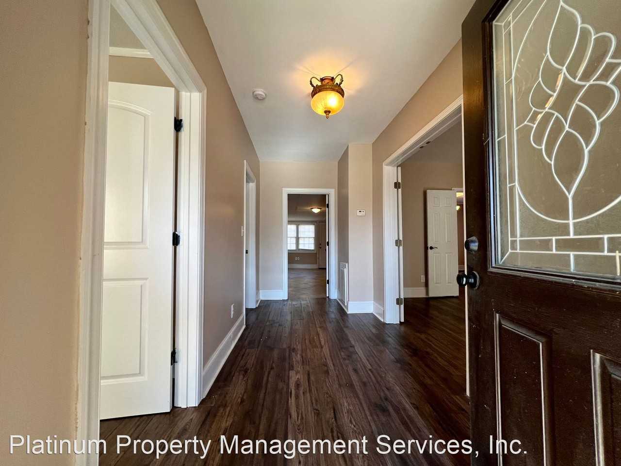 1011 Peek St Nw - Photo 3 of 23