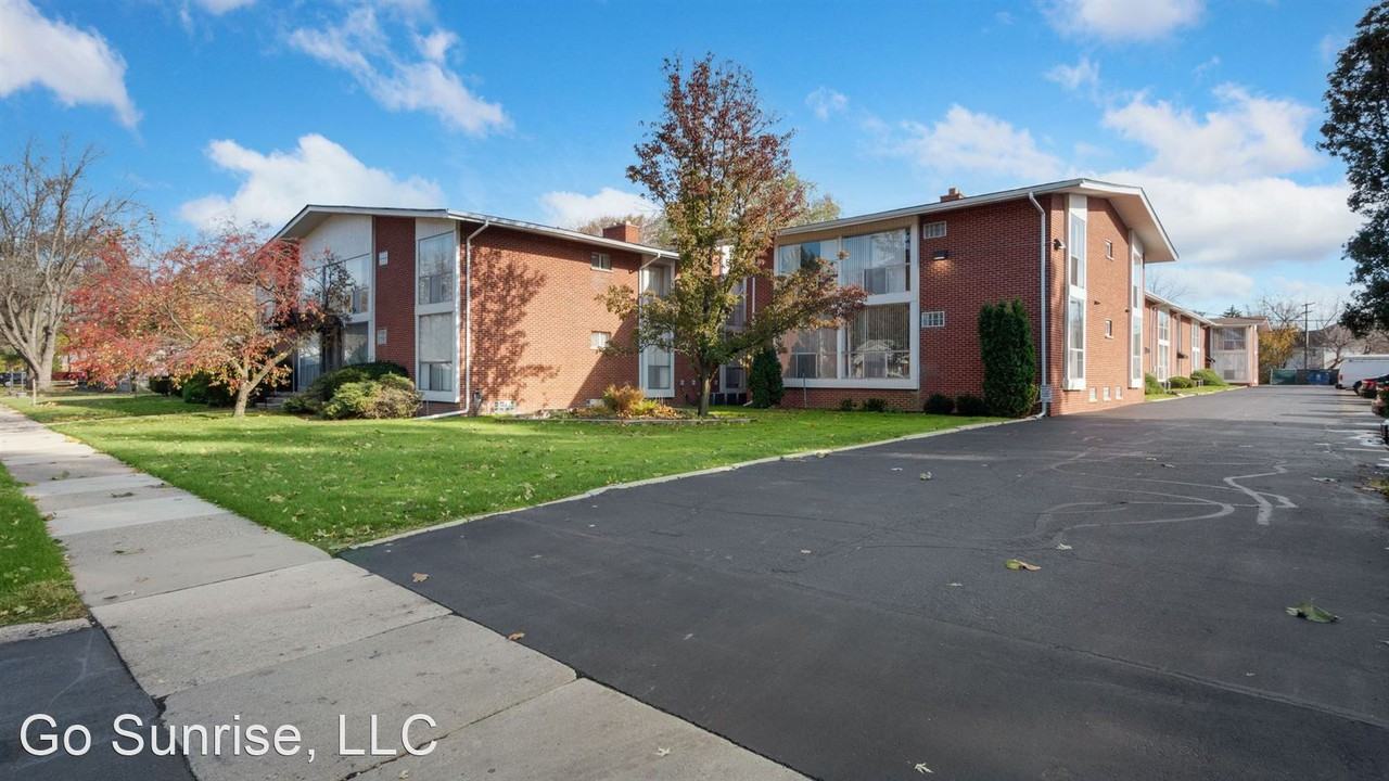 Galpin Apartments - Photo 3 of 7