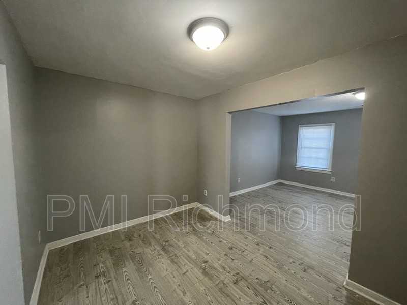 3405 Chalfont Dr - Photo 2 of 25