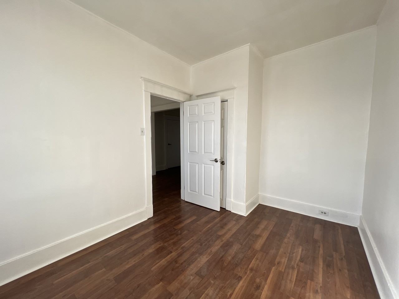 712 Montreal Road - Photo 3 of 11