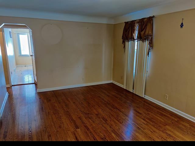 4926 Orchard Ave - Photo 3 of 11