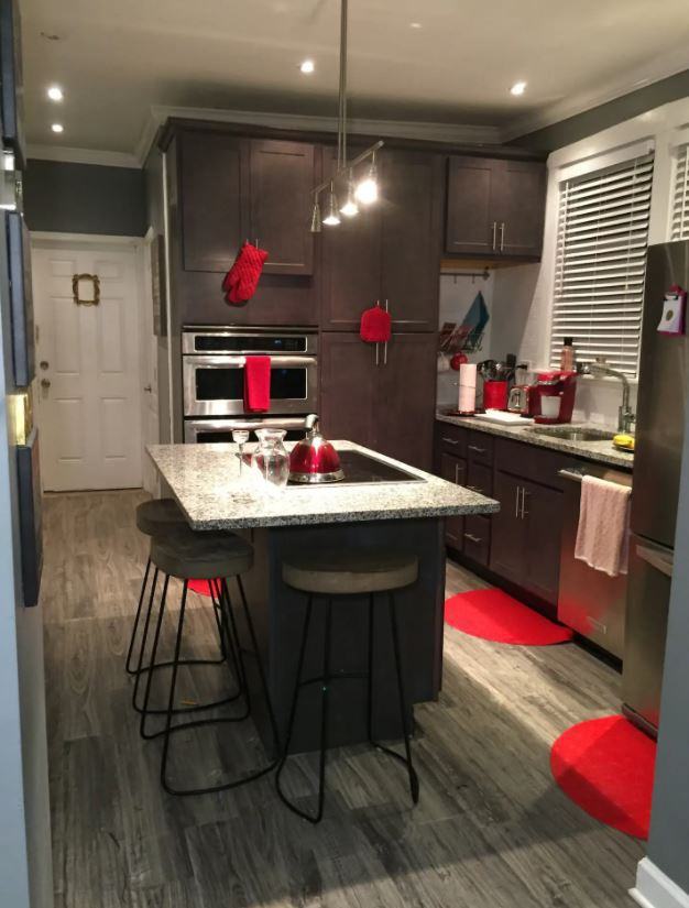 3406 West Dickens Avenue 1 - Photo 2 of 15