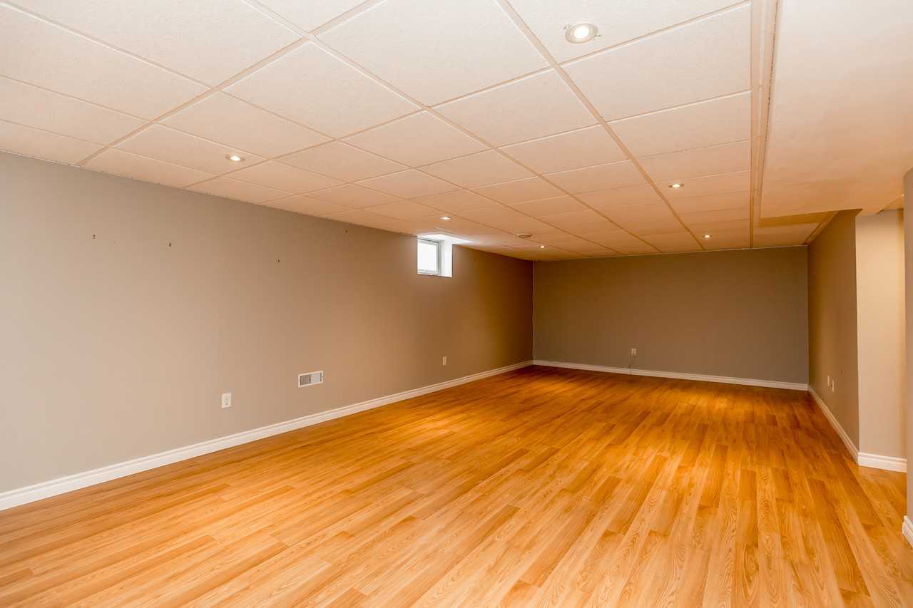 13 Michelle Drive - Photo 2 of 13