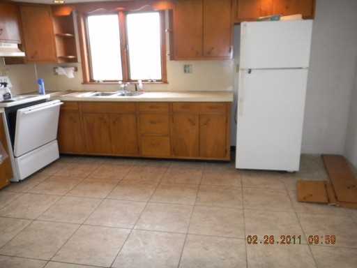 2230 N 1st Ave - Photo 2 of 6
