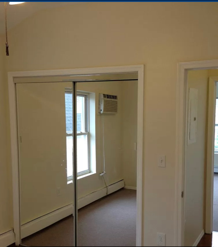 9700 125 Street Richmond Hill - Photo 2 of 3