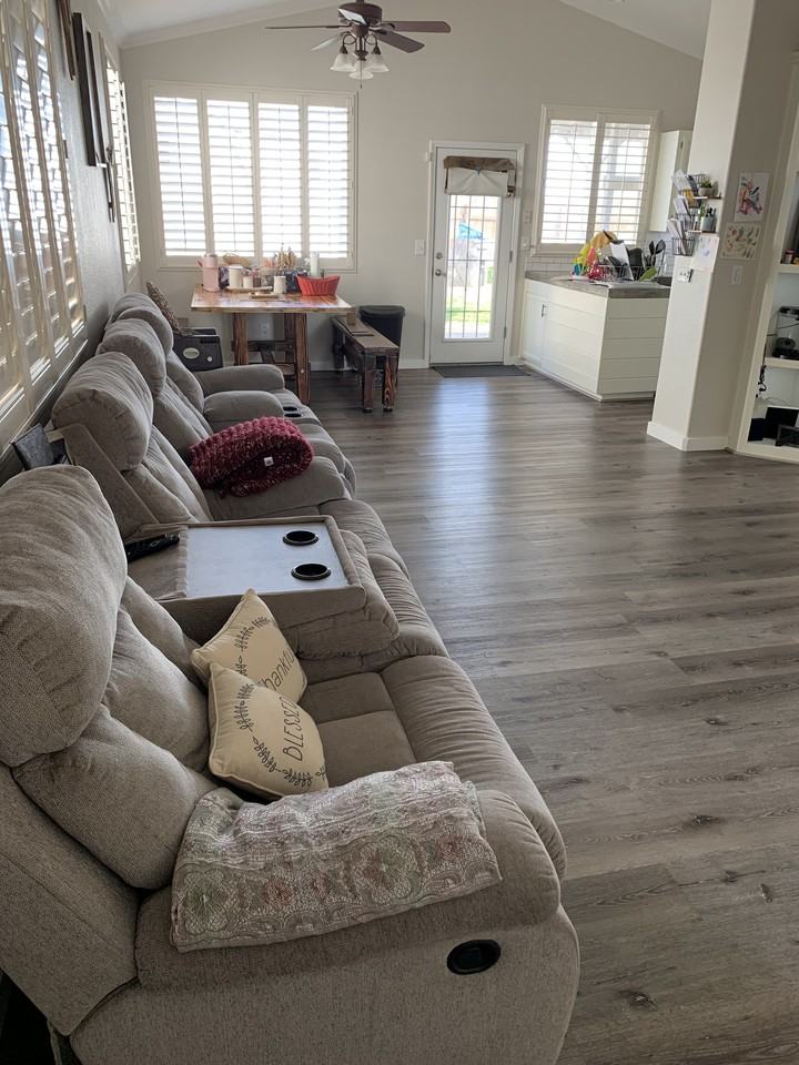 696 Rubier Way - Photo 2 of 10