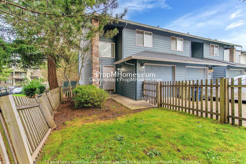 4564 Sw 156th Ave - Photo 2 of 34