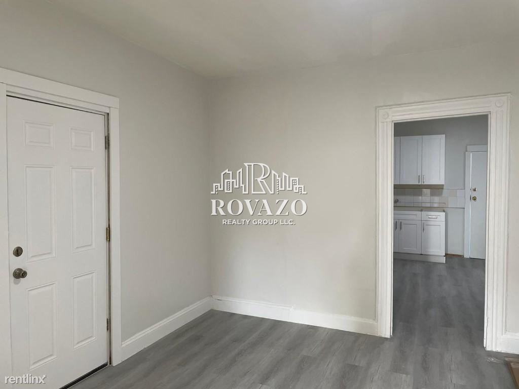 455 E Jersey St - Photo 3 of 6