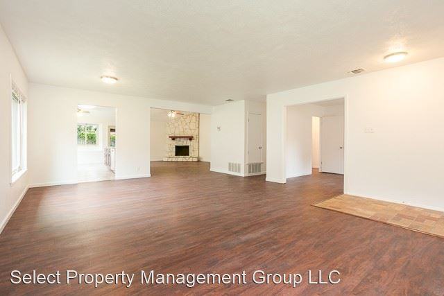 3330 Cadbury Dr - Photo 2 of 16