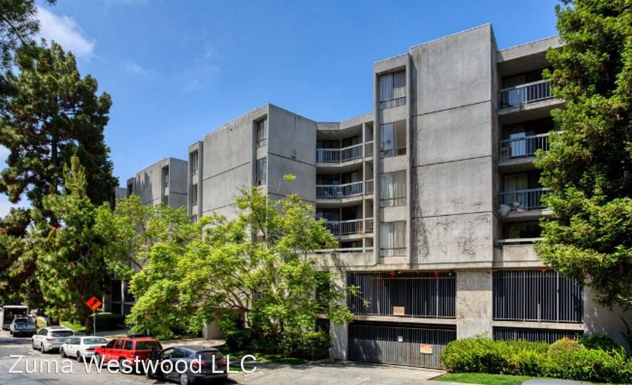 655 Kelton 211 - Photo 2 of 22