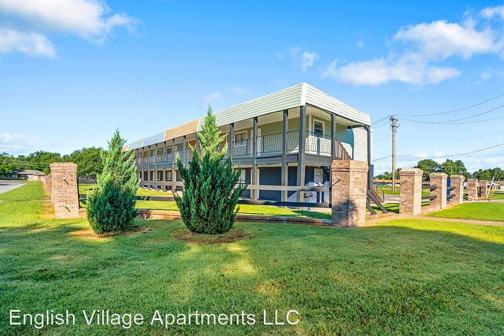 1441 NW 92nd St. - Photo 3 of 24
