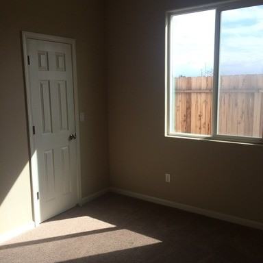 8905 Cadbury Dr - Photo 3 of 7