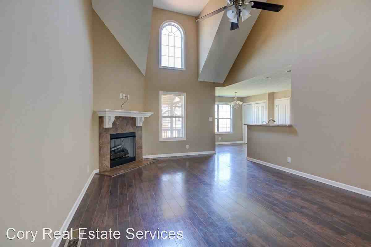 601 Fennec Way - Photo 2 of 10