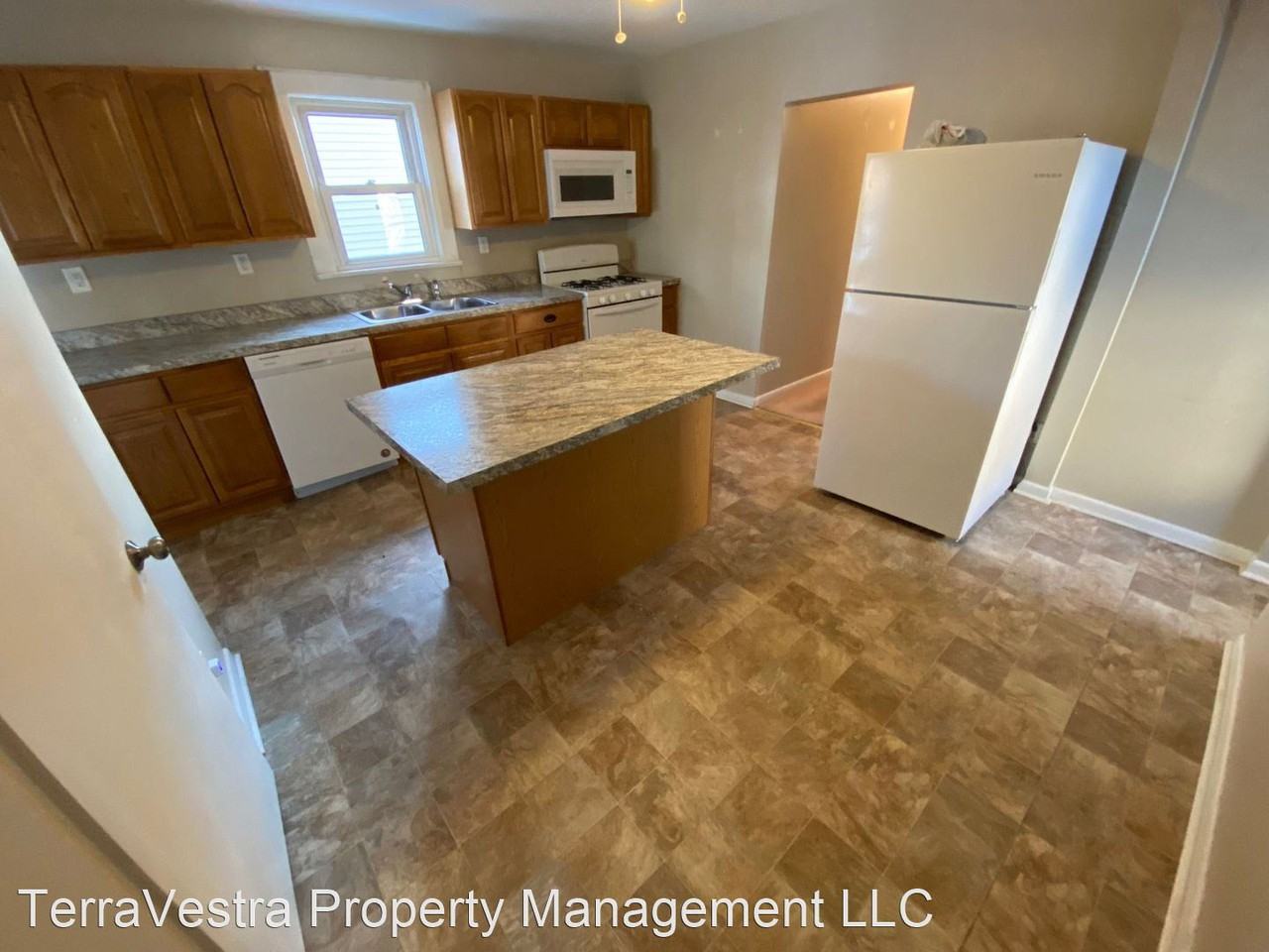 1024 Broadway Apartments in Westville, NJ 08093 Zumper