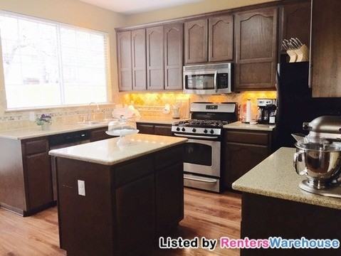 4046 Honey Bear Loop - Photo 2 of 14