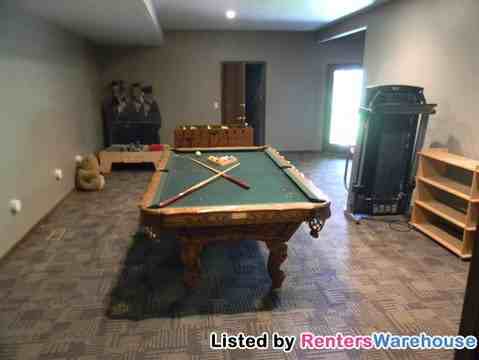 745 Orchard Park Rd - Photo 2 of 14