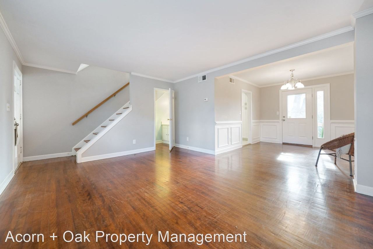 1018 Nichols Dr - Photo 3 of 14